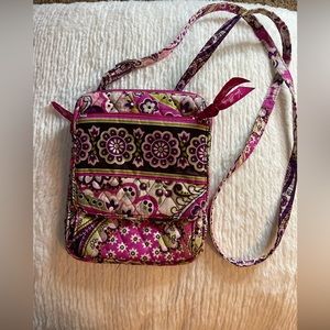 VeraBradley Very Berry Paisley Clare Crossbody